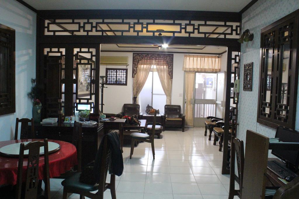 Tainan Travel Inn - Chenggong Univ. מראה חיצוני תמונה